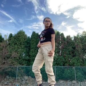 Meet your Posher, Michelle